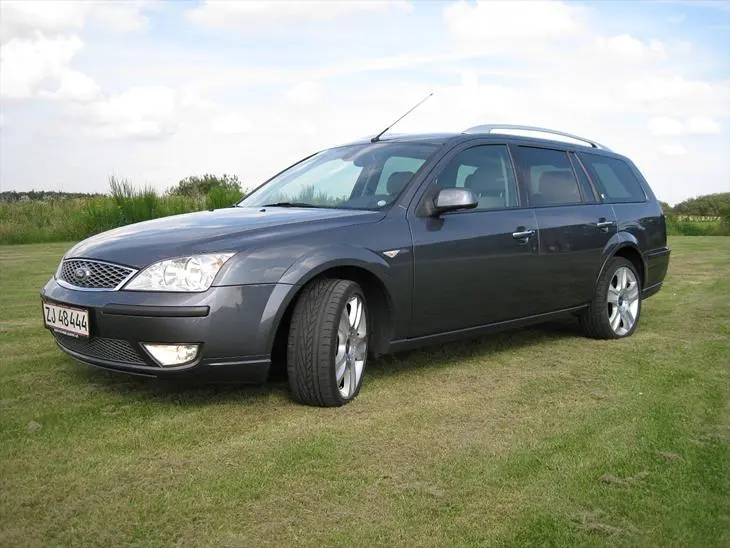 Ford Mondeo Mondeo 2.0 TDCi Ghia 6