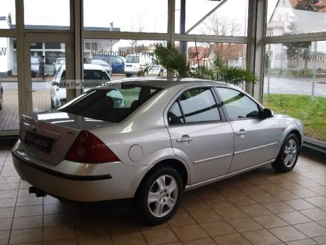 Ford Mondeo Mondeo 2.0 TDCi Trend 4