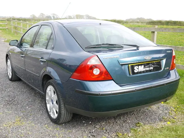Ford Mondeo Mondeo 2.0 TDCi Ghia 5