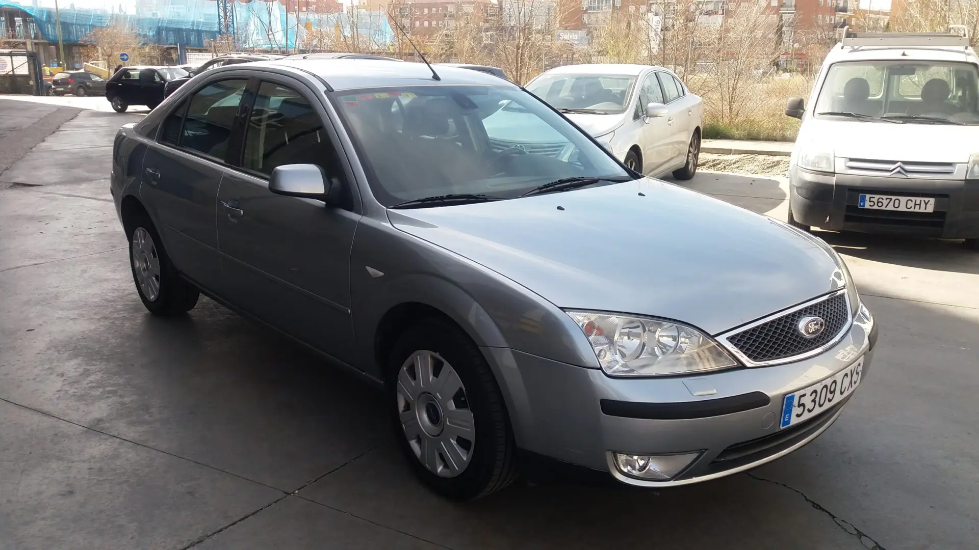 Ford Mondeo Mondeo 2.0 Trend 2
