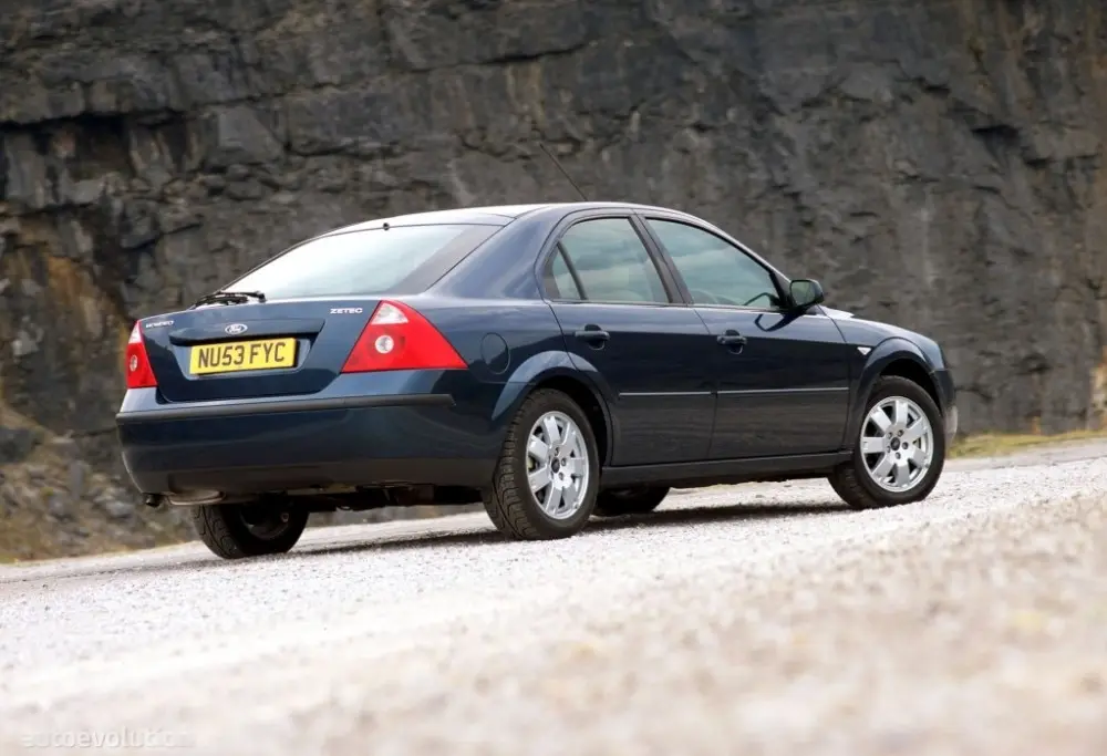 Ford Mondeo Mondeo 2.0 Trend 4