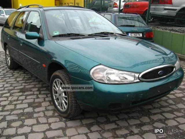 Ford Mondeo Mondeo 2.5 V6 Ghia 3