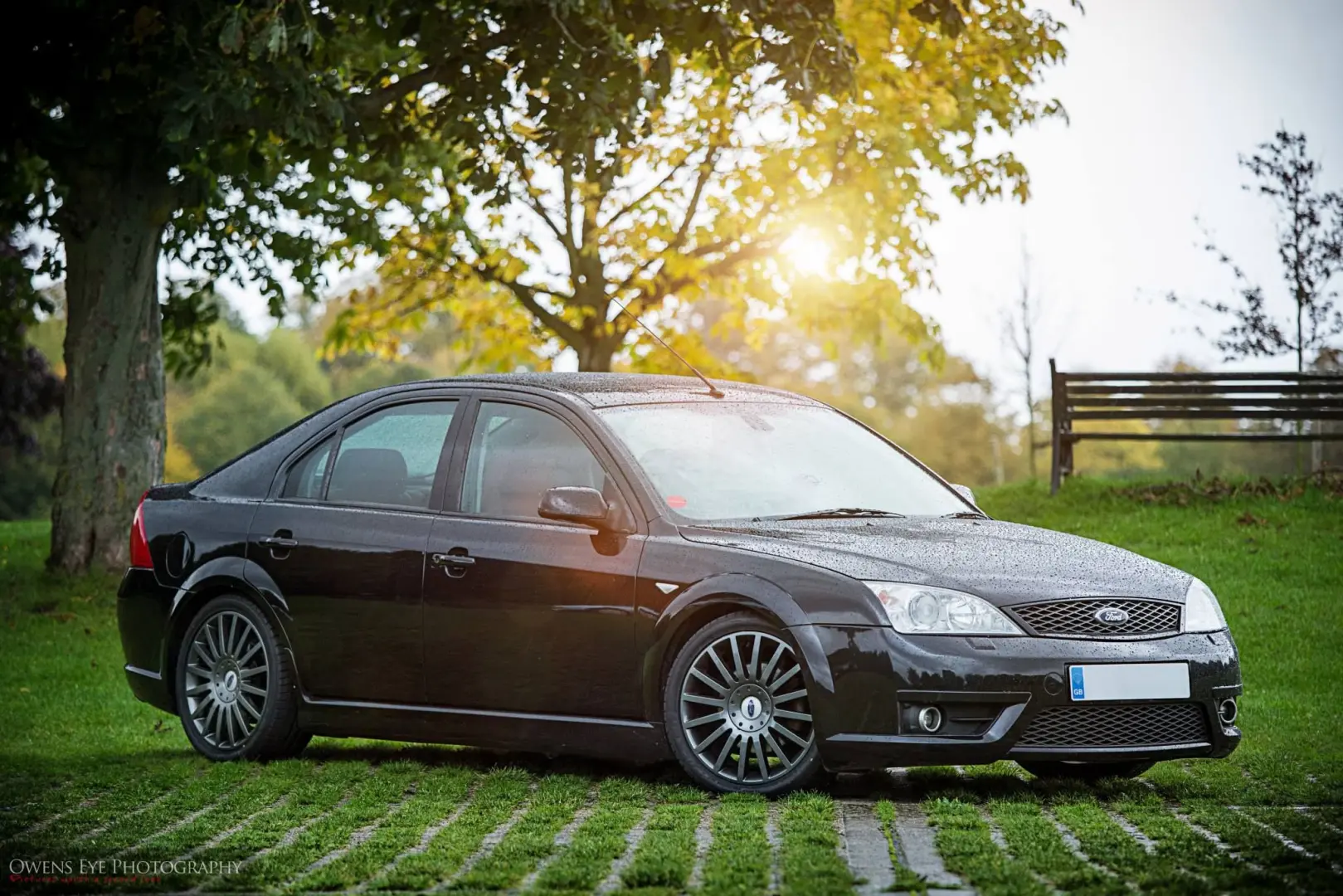 Ford Mondeo Mondeo 3.0 V6 ST220 0