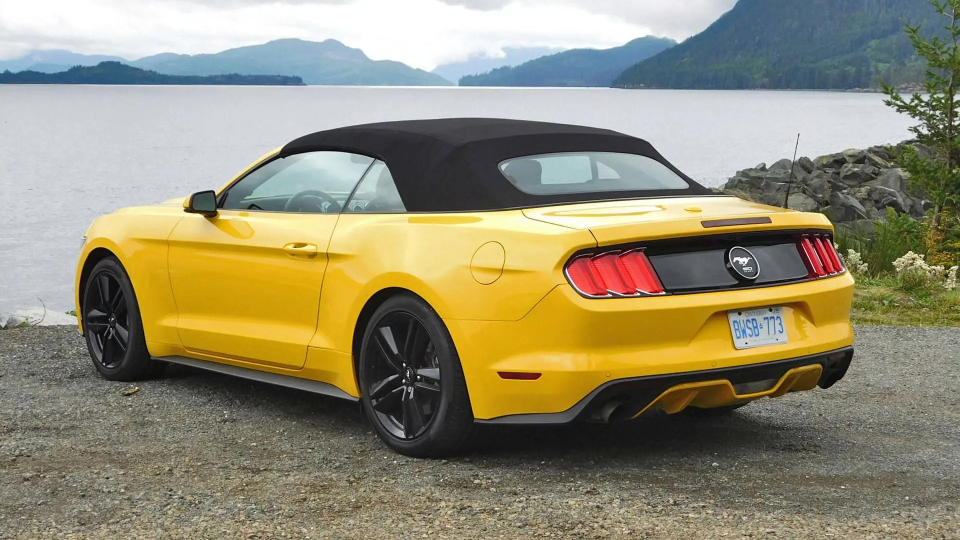 Ford Mustang Mustang 2.3 EcoBoost 4