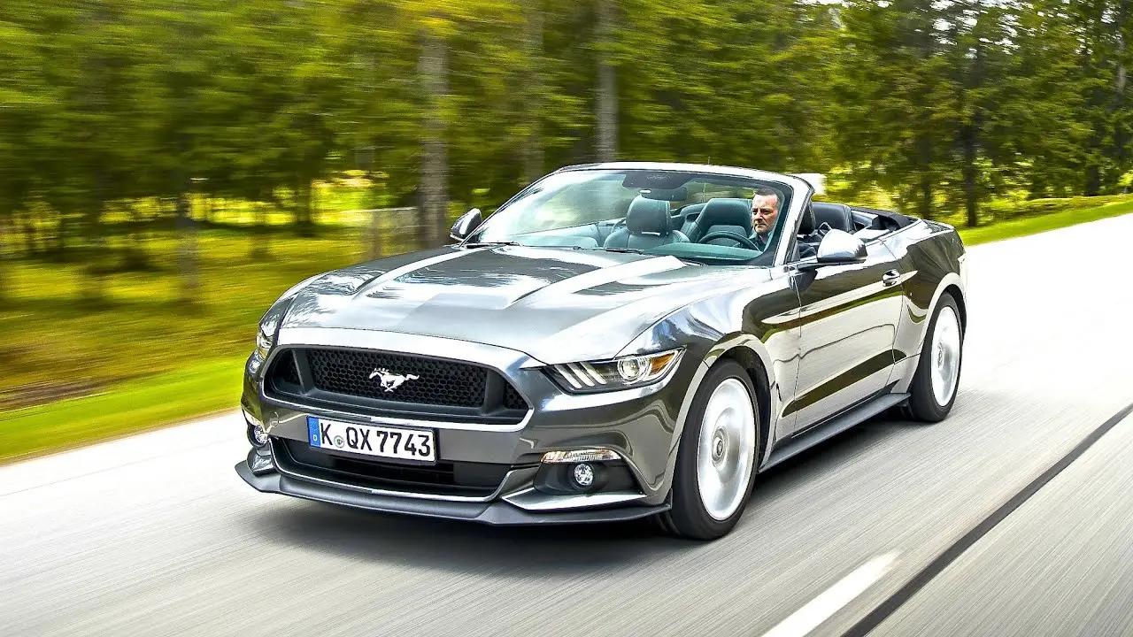Ford Mustang Mustang 2.3 EcoBoost 5