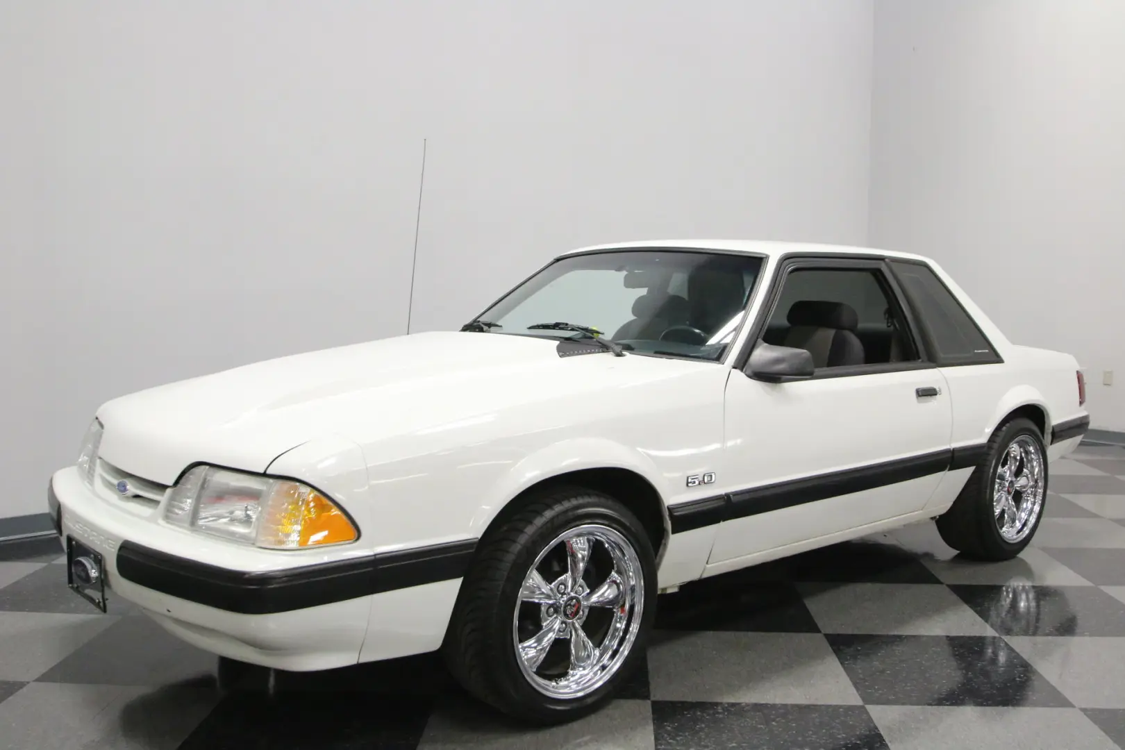 Ford Mustang Mustang 2.3 LX 1