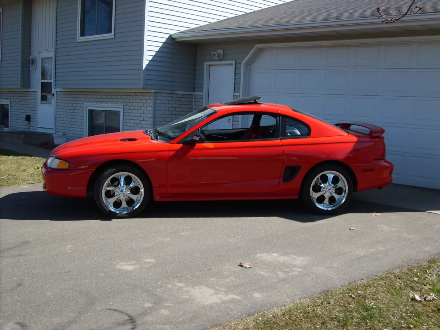 Ford Mustang Mustang 3.8 6