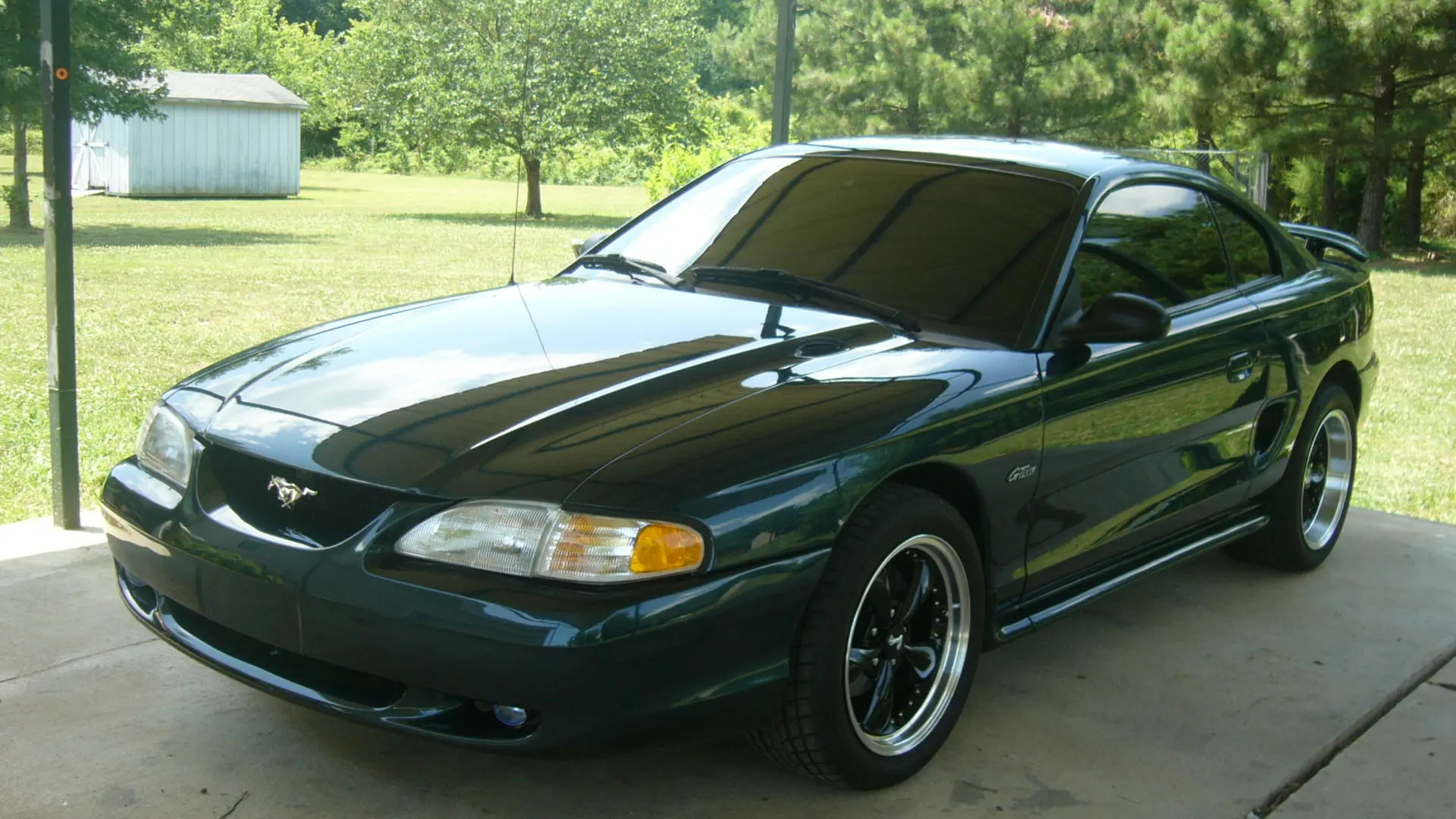 Ford Mustang Mustang 4.6 GT 1
