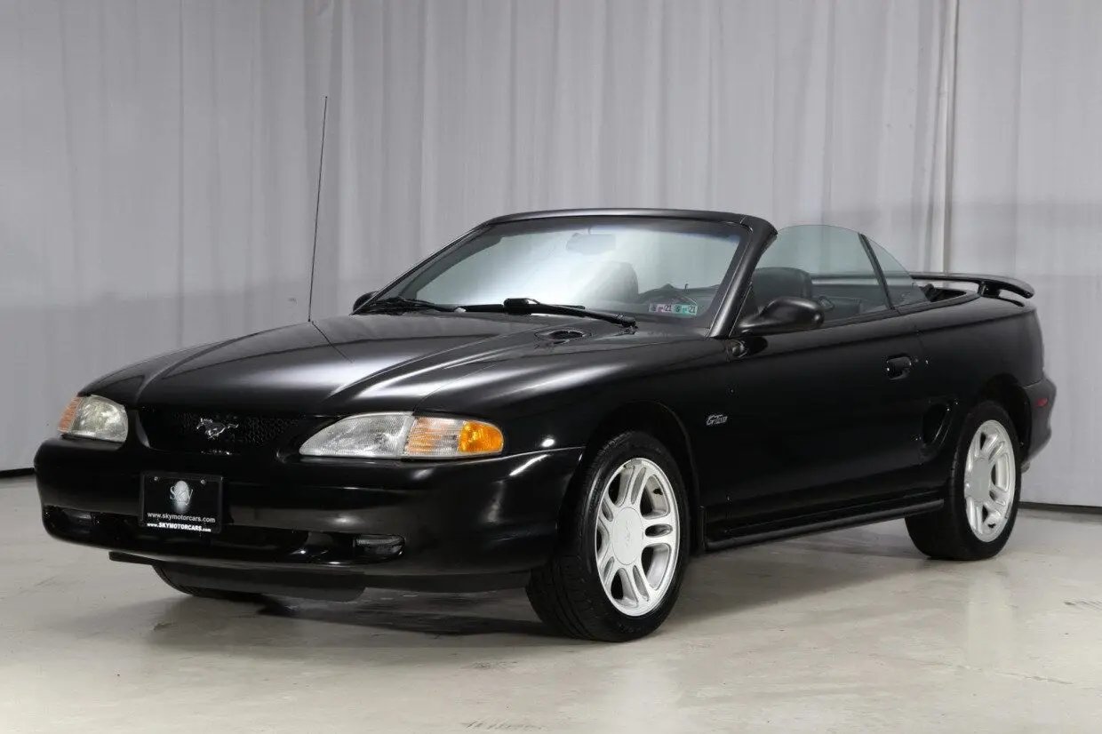 Ford Mustang Mustang 4.6 GT 4