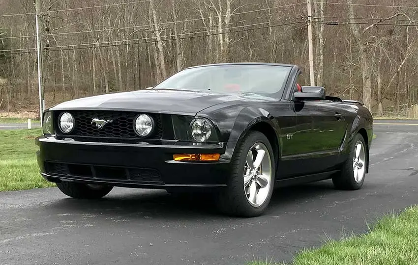 Ford Mustang Mustang 4.6 V8 GT 3