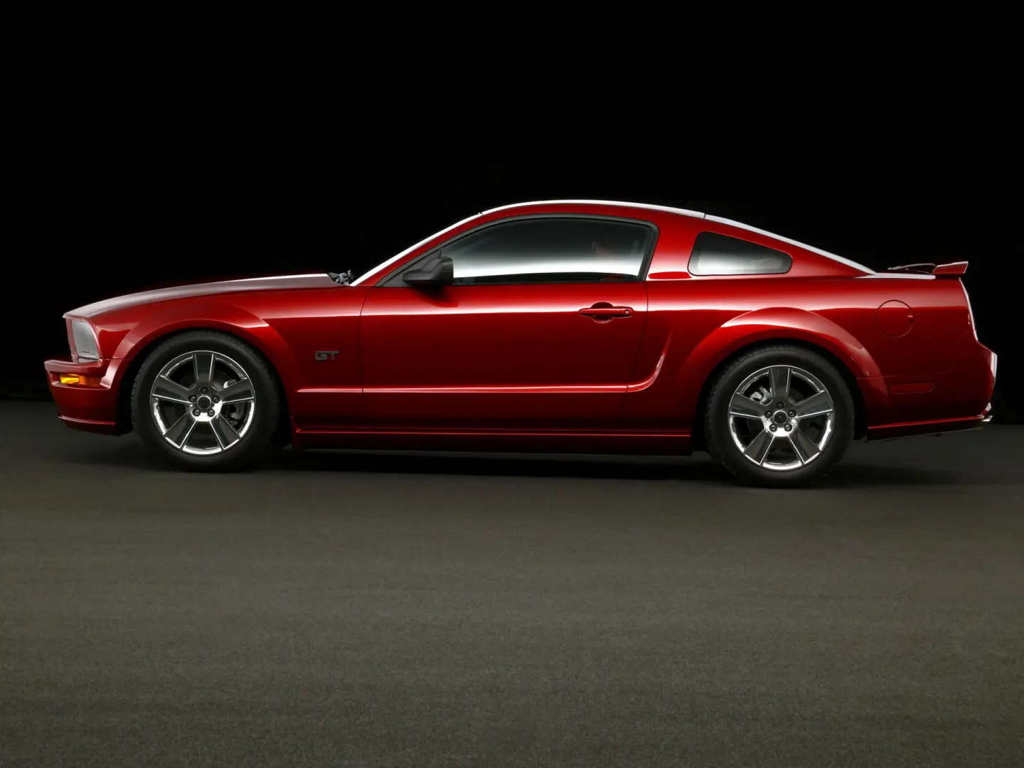Ford Mustang Mustang 4.6 V8 GT 5