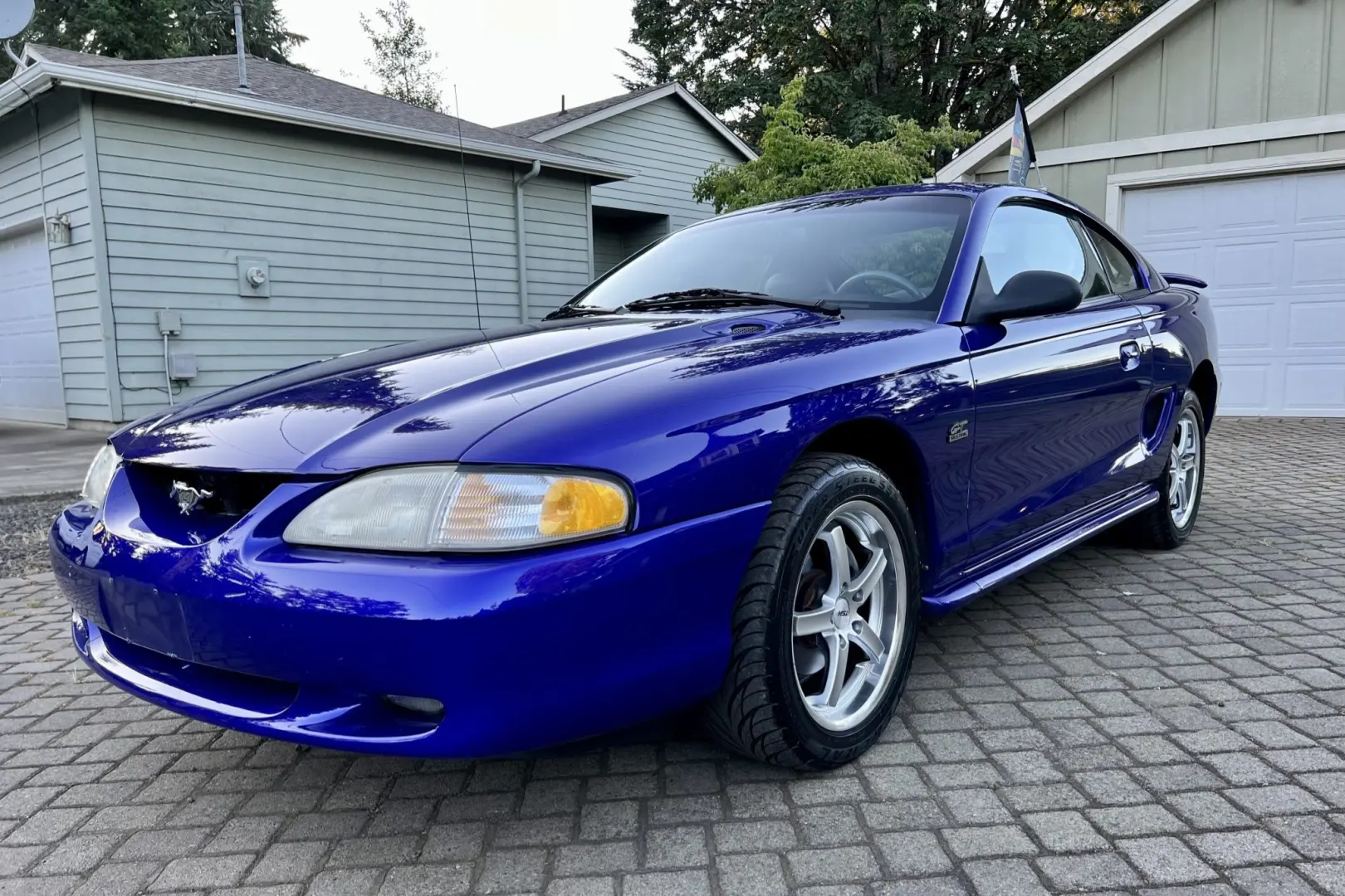 Ford Mustang Mustang 4.9 GT 2
