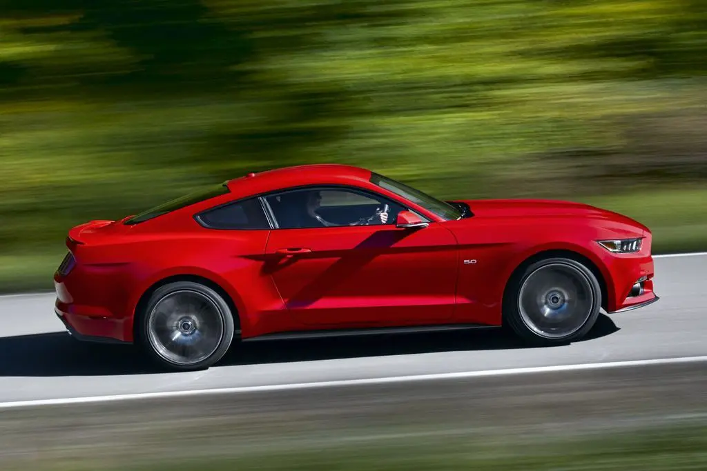 Ford Mustang Mustang Fastback 2.3 EcoBoost 6
