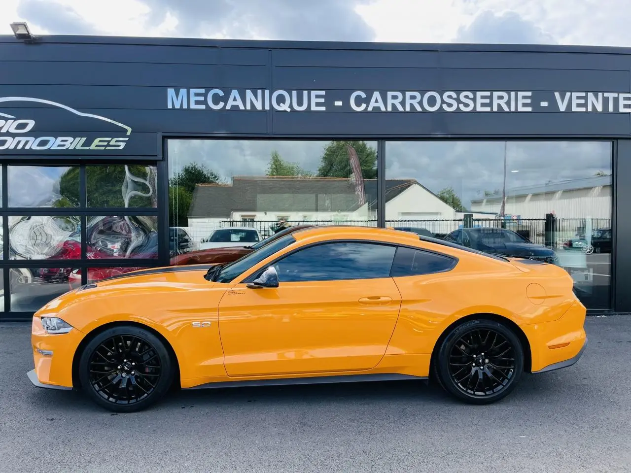 Ford Mustang Mustang Fastback 5.0 Ti-VCT V8 GT 6