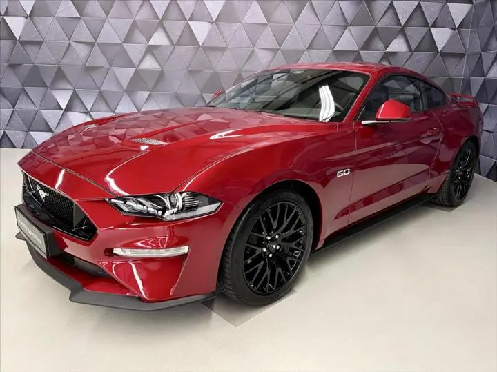 Ford Mustang Mustang Fastback 5.0 Ti-VCT V8 GT 6
