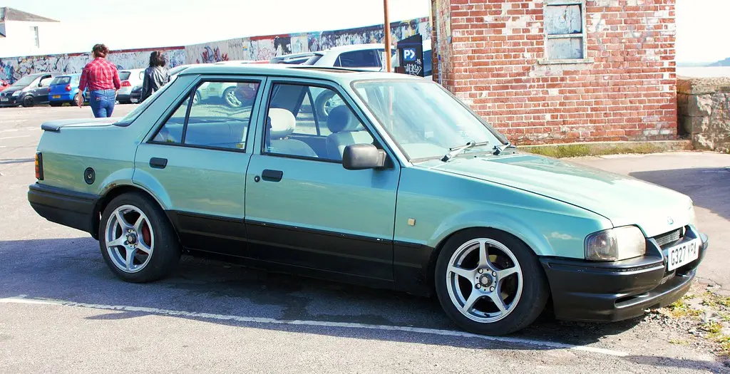Ford Orion Orion 1.8 D CL 5