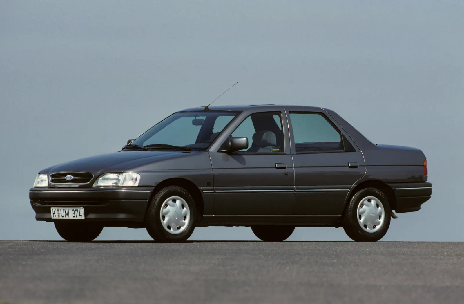 Ford Orion Orion 1.8 D CL 6