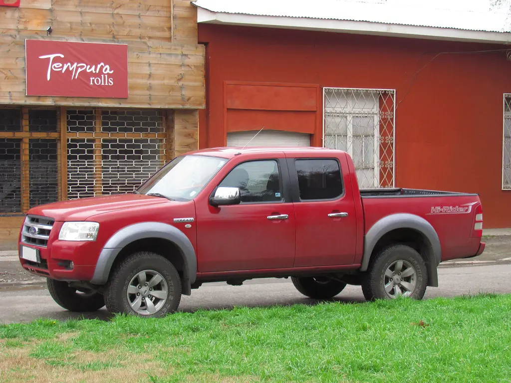 Ford Ranger Ranger 2.5 TDCI 4x2 XLT Hi-Rider 4