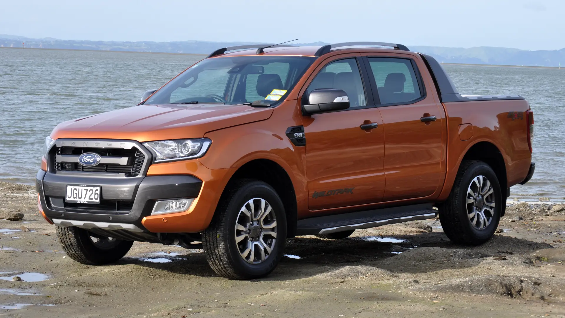 Ford Ranger Ranger 3.2 TDCI 4x4 Wild Trak 6