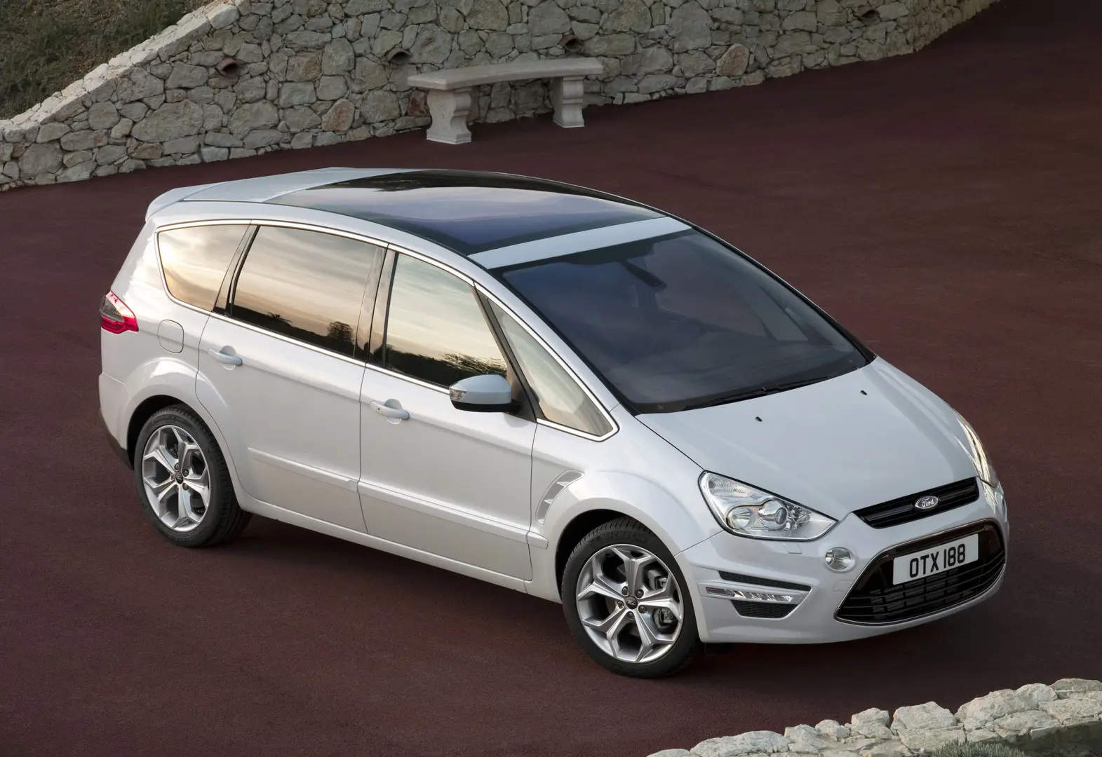 Ford S-Max S-Max 2.0 Trend 6