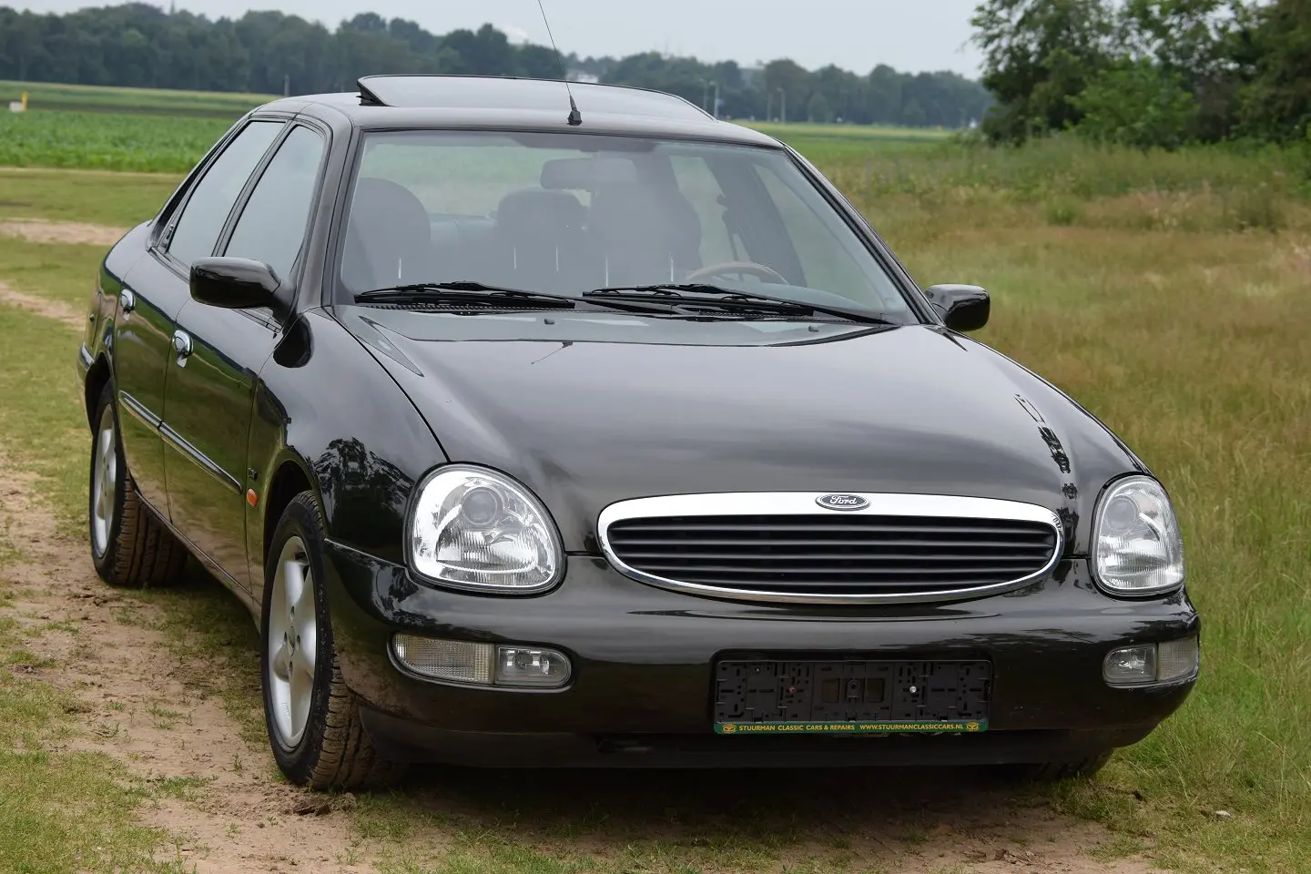 Ford Scorpio Scorpio 2.0 Ghia 6