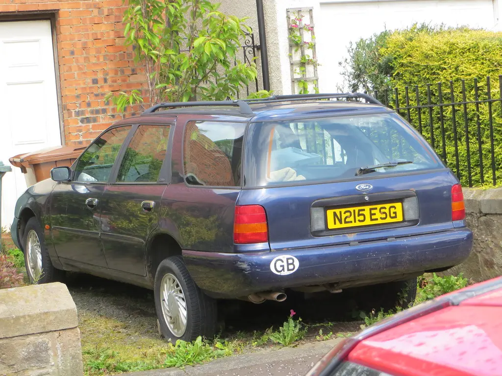 Ford Scorpio Scorpio 2.3 16V Ghia 6