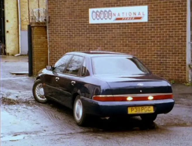 Ford Scorpio Scorpio 2.3 16V Ghia 5