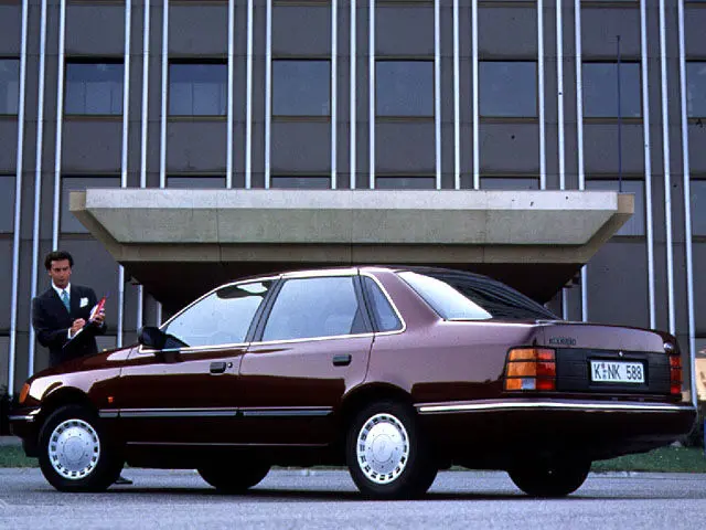 Ford Scorpio Scorpio 2.9 V6 4x4 Ghia 6