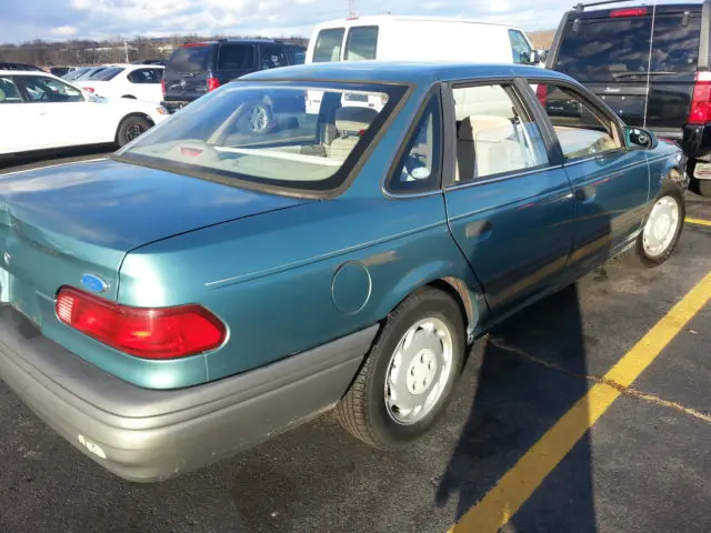 Ford Taurus Taurus 3.0 V6 GL 4