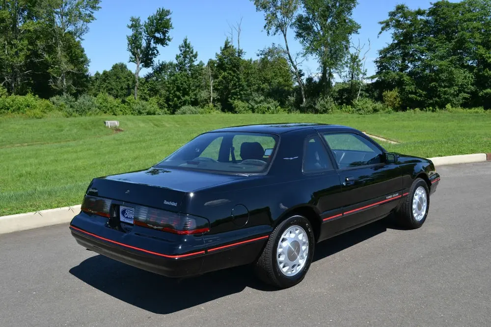 Ford Thunderbird Thunderbird 3.8 Super 5