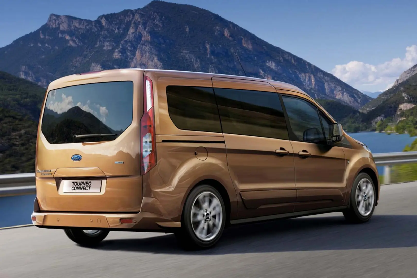 Ford Tourneo Connect Tourneo Connect 1.5 EcoBlue Kısa Deluxe 5