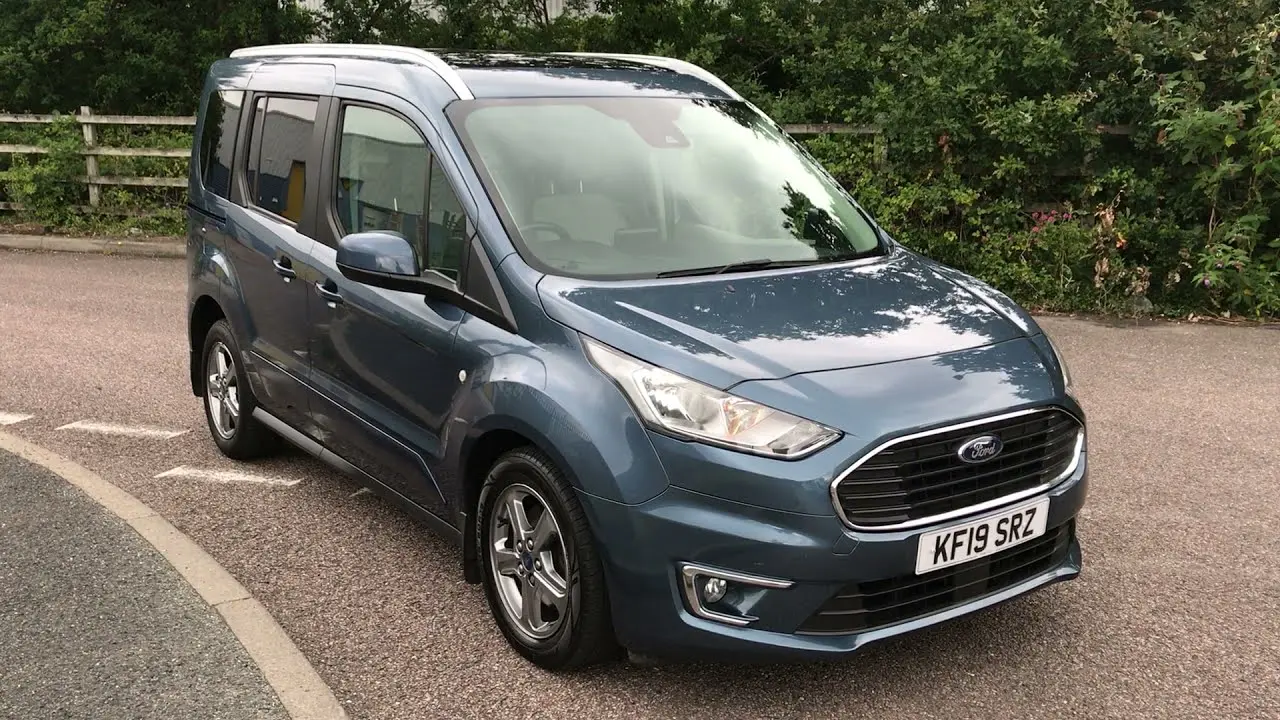 Ford Tourneo Connect Tourneo Connect 1.5 EcoBlue Kısa Titanium 4