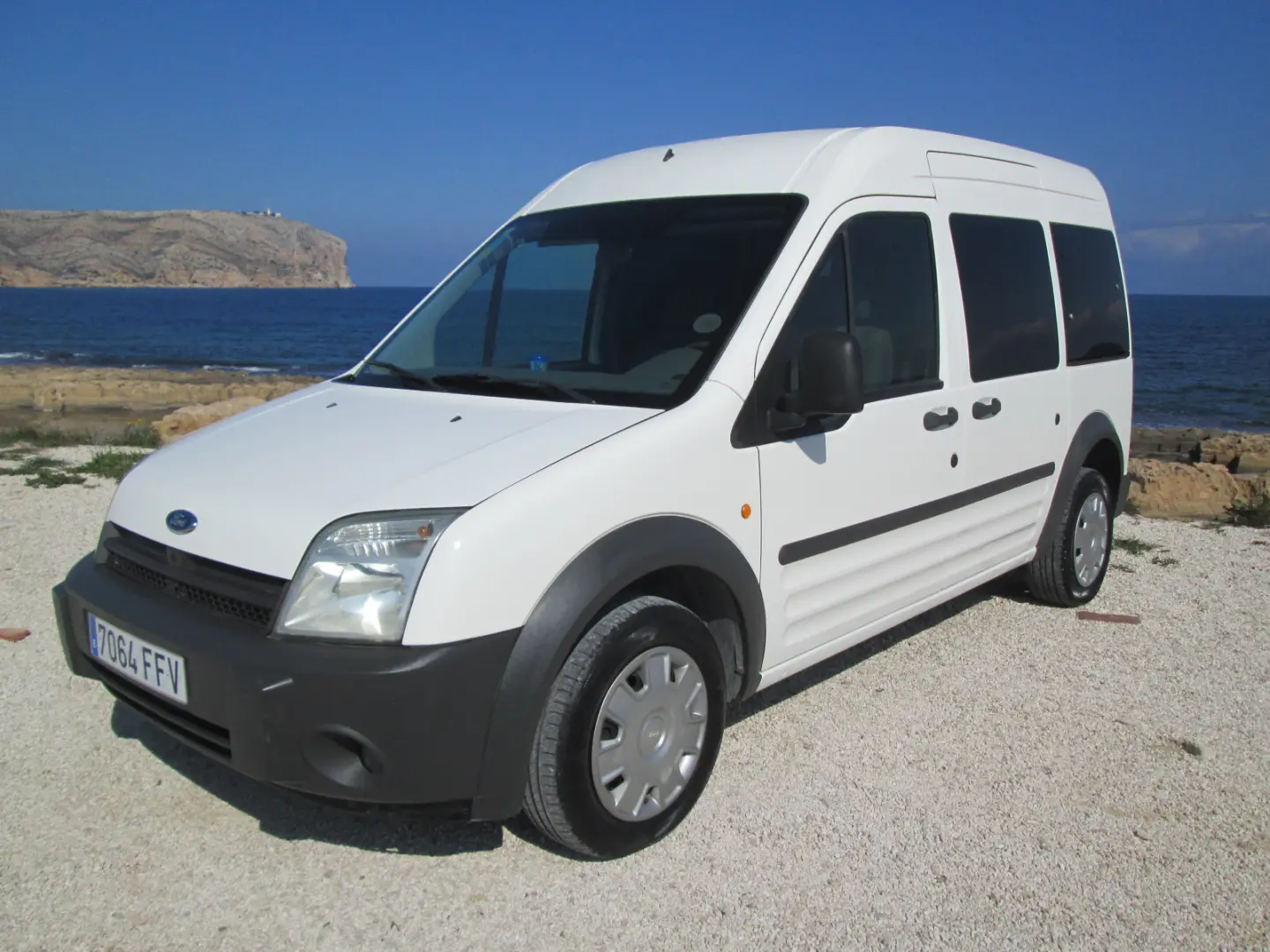Ford Tourneo Connect Tourneo Connect 1.8 TDCI K210 S 4
