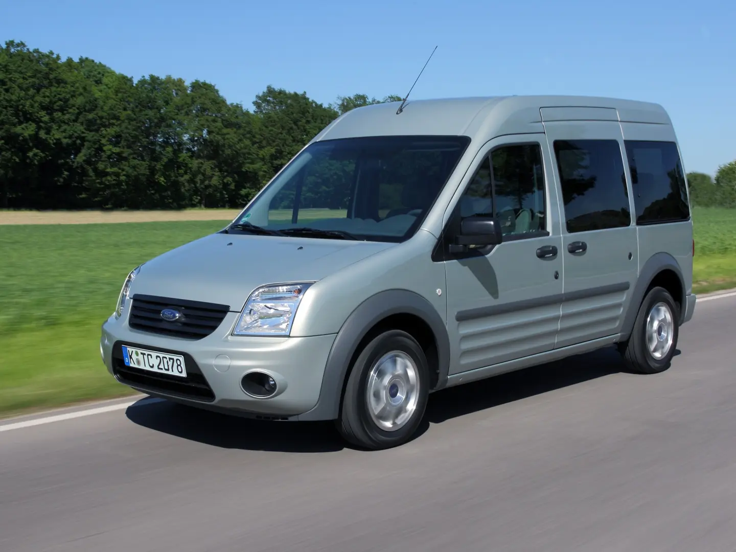 Ford Tourneo Connect Tourneo Connect 1.8 TDCI LWB Trend 6