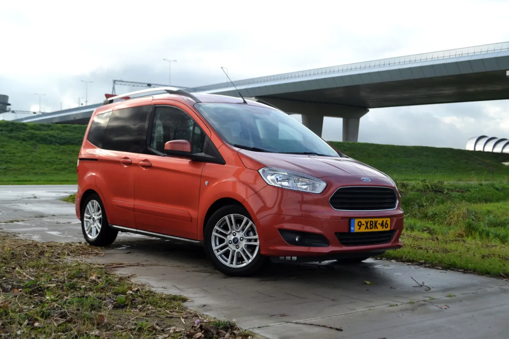 Ford Tourneo Courier Tourneo Courier 1.0L Ecoboost Titanium Plus 5