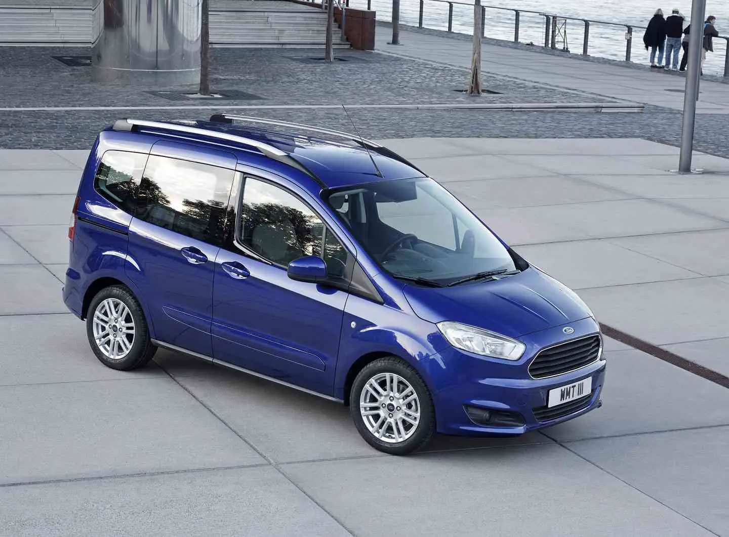 Ford Tourneo Courier Tourneo Courier 1.5 TDCI Trend 5