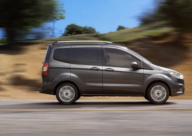 Ford Tourneo Courier Tourneo Courier 1.5 TDCI Deluxe 3