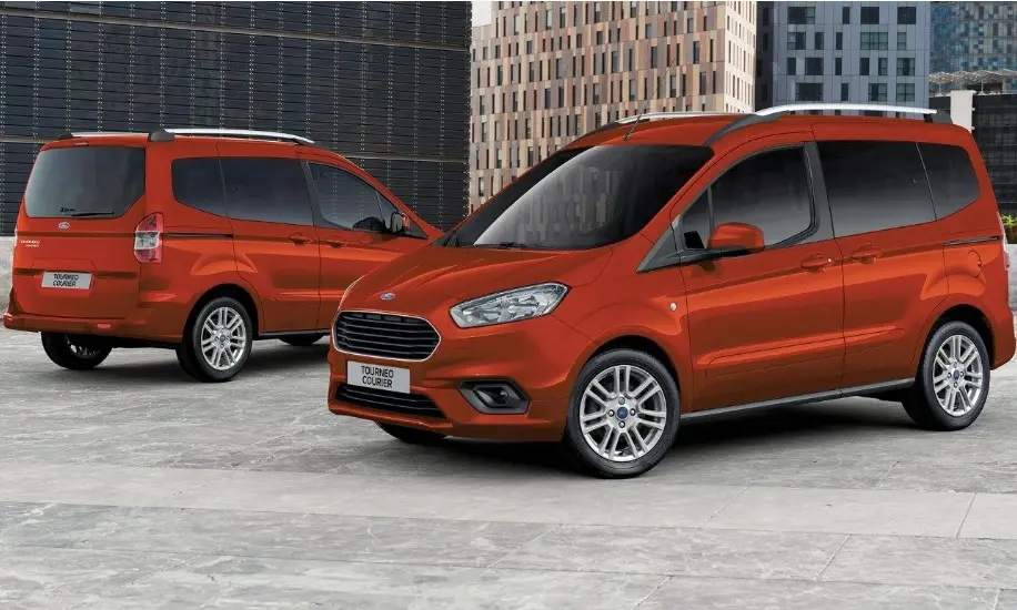 Ford Tourneo Courier Tourneo Courier 1.5 TDCI Titanium Plus 1