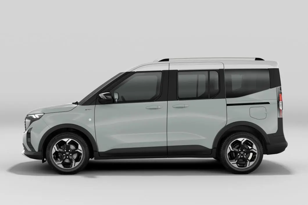 Ford Tourneo Courier Tourneo Courier 1.5 TDCI Deluxe 6