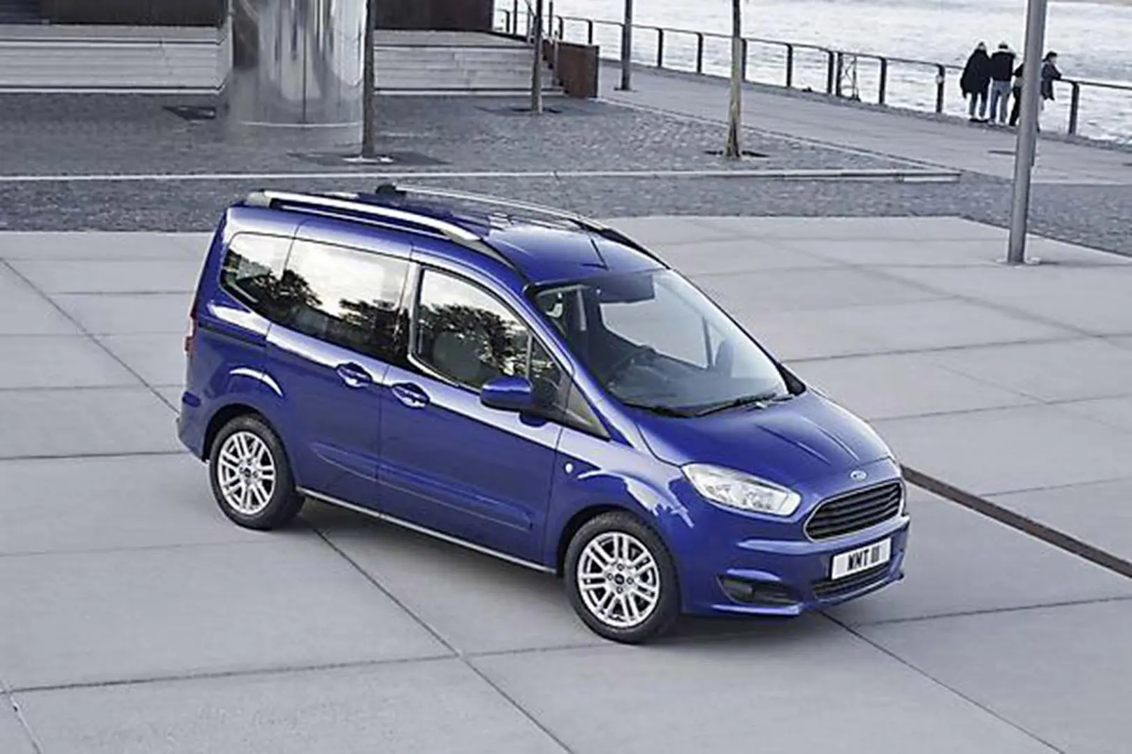 Ford Tourneo Courier Tourneo Courier 1.5 TDCI Trend 2
