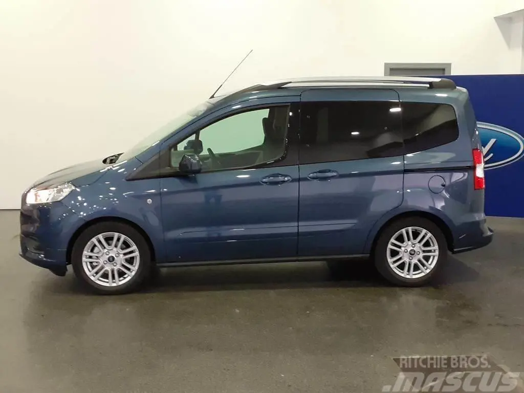 Ford Tourneo Courier Tourneo Courier 1.5 TDCI Titanium 4