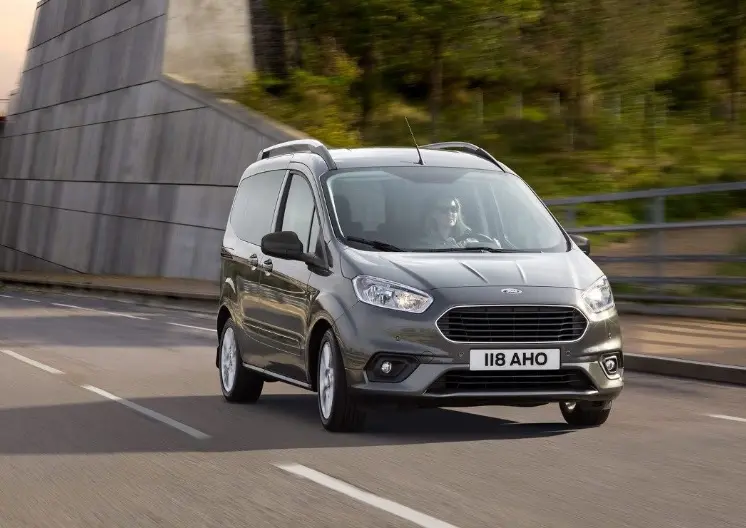 Ford Tourneo Courier Tourneo Courier 1.5 TDCI Trend 6