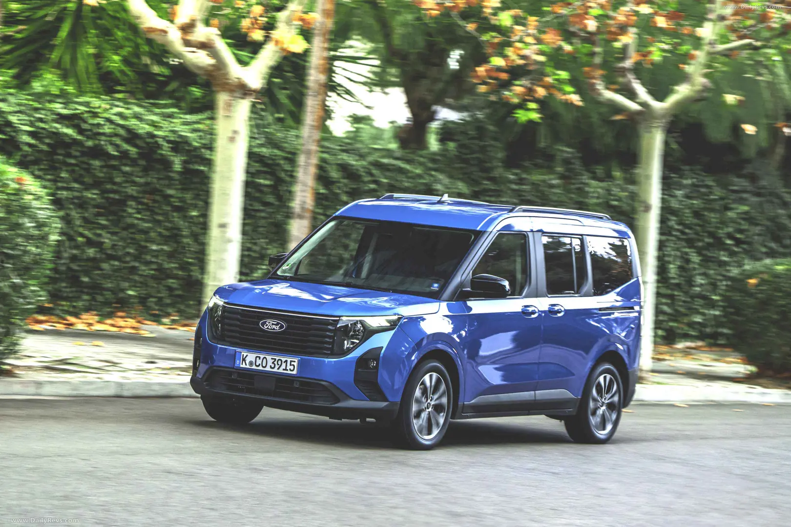 Ford Tourneo Courier Tourneo Courier 1.5L EcoBlue Titanium 6