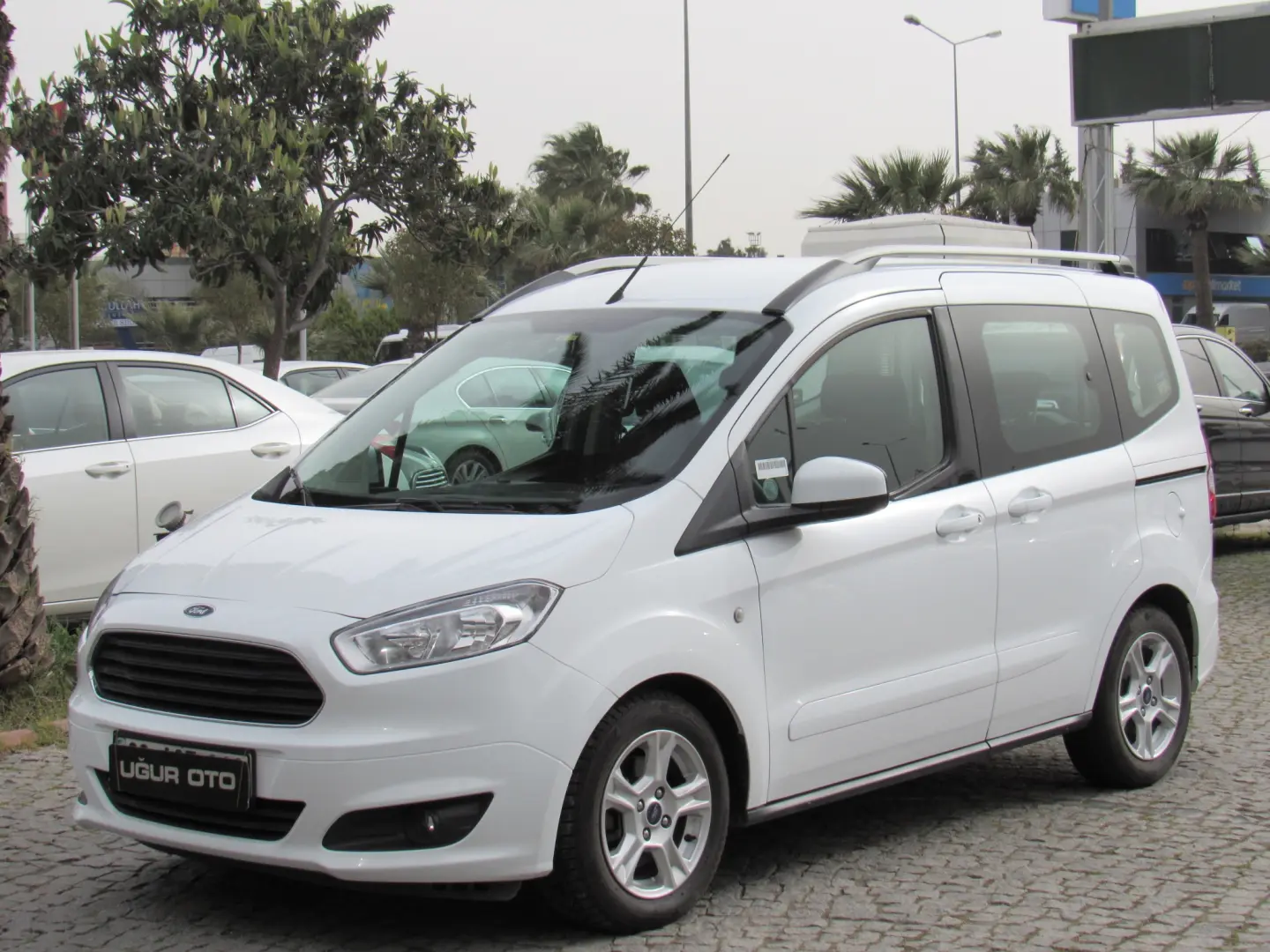Ford Tourneo Courier Tourneo Courier 1.6 TDCI Deluxe 6