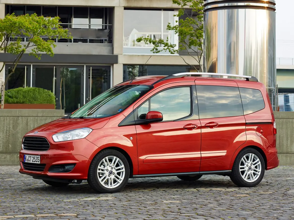 Ford Tourneo Courier Tourneo Courier 1.6 TDCI Titanium 5
