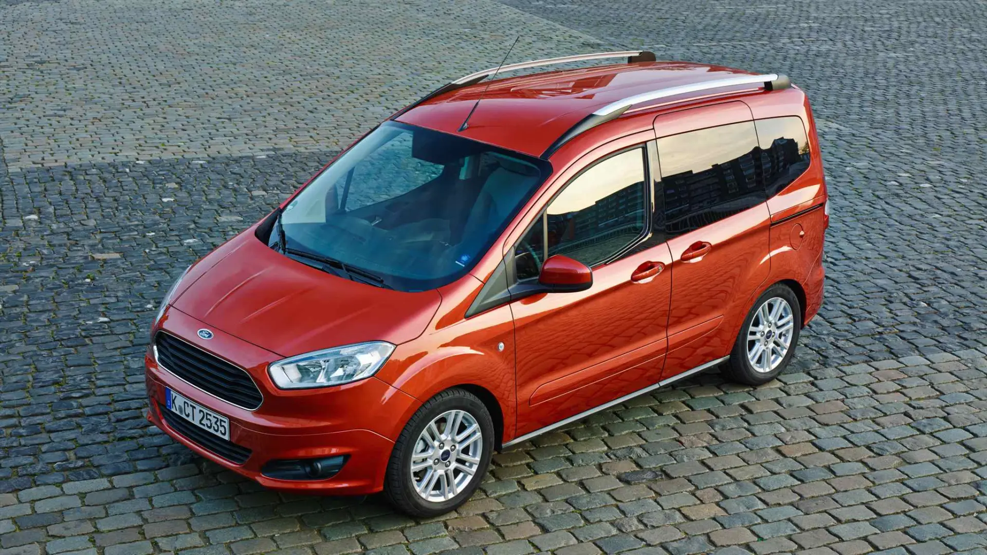 Ford Tourneo Courier Tourneo Courier 1.6 TDCI Titanium Plus 4