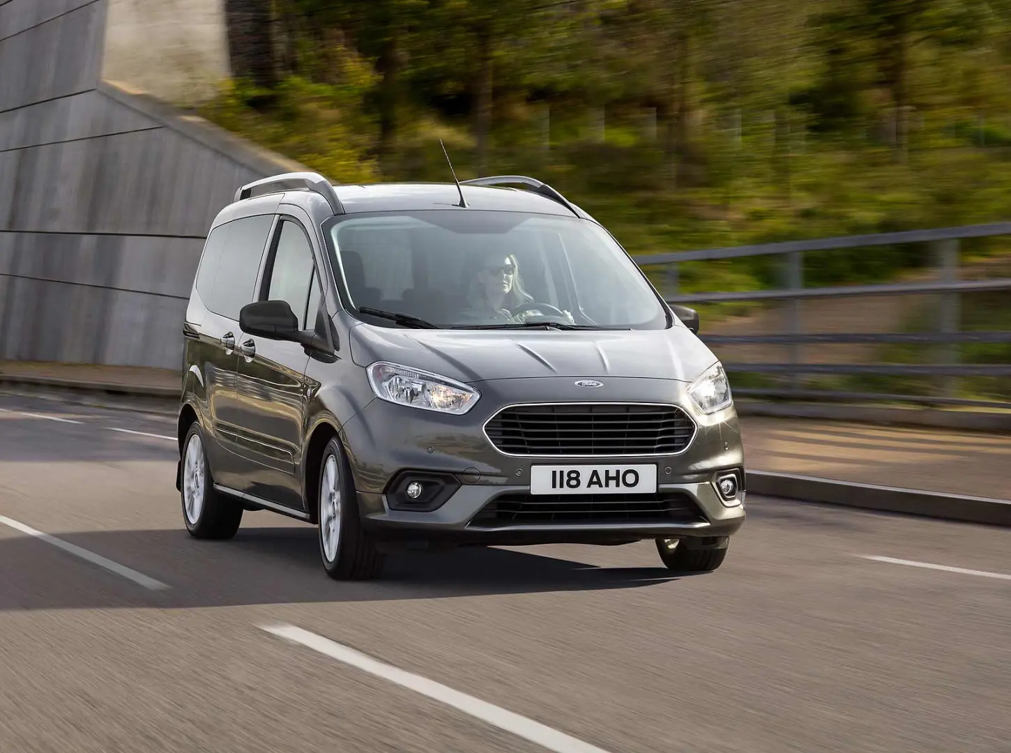 Ford Tourneo Courier Tourneo Courier Journey 1.5 TDCI Trend 5