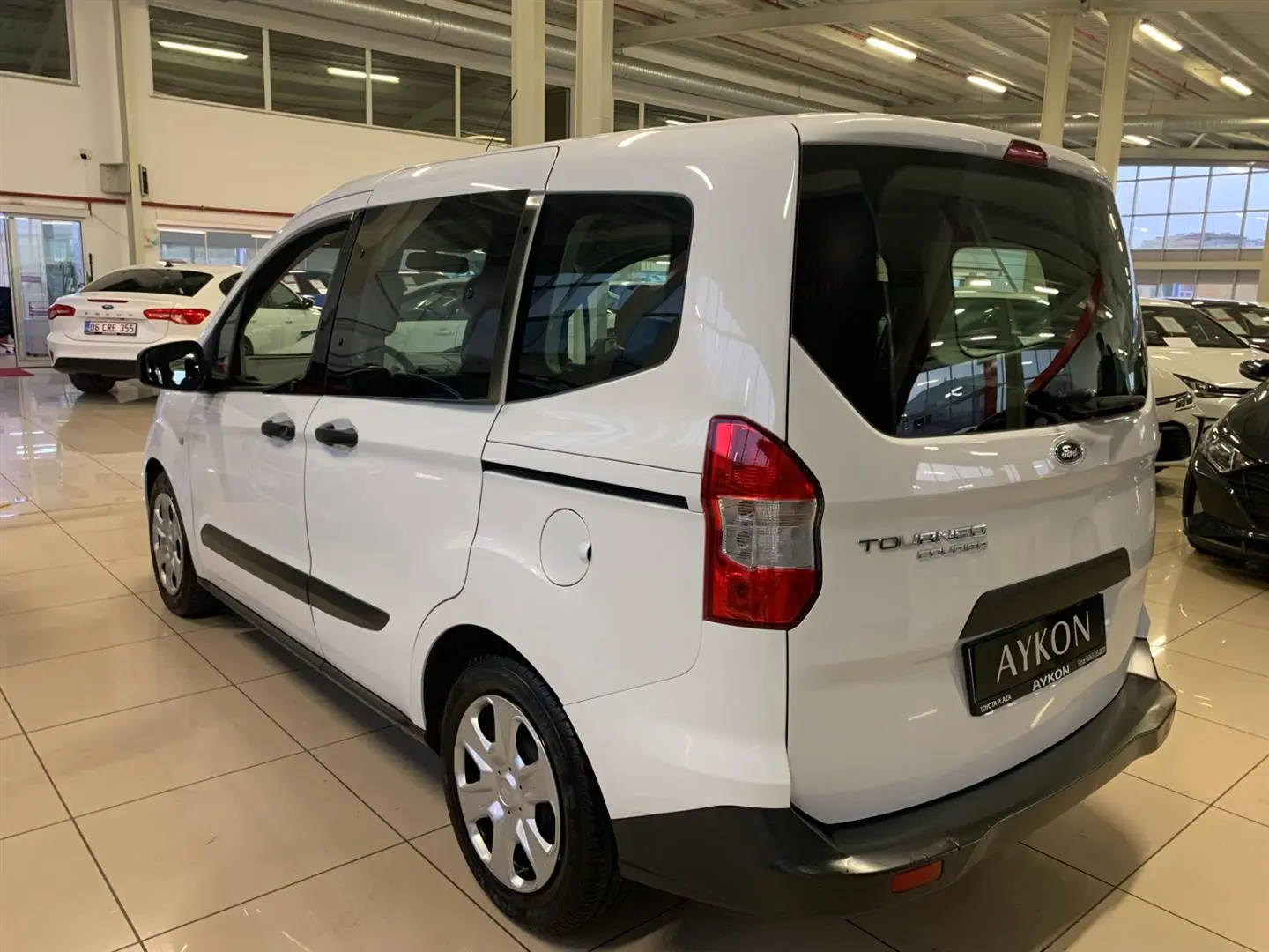 Ford Tourneo Courier Tourneo Courier Journey 1.5 TDCI Trend 5