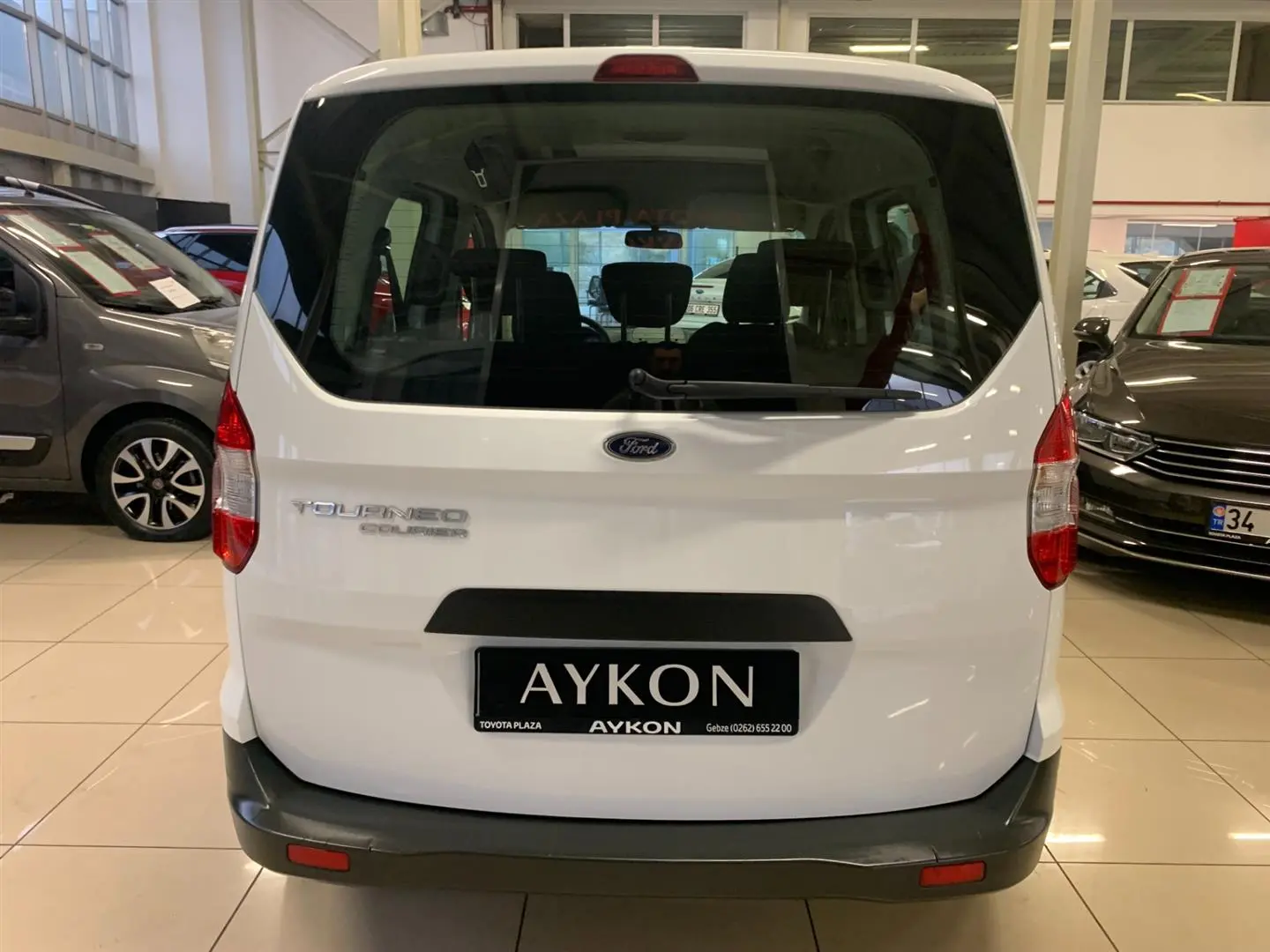 Ford Tourneo Courier Tourneo Courier Journey 1.5 TDCI Trend 6