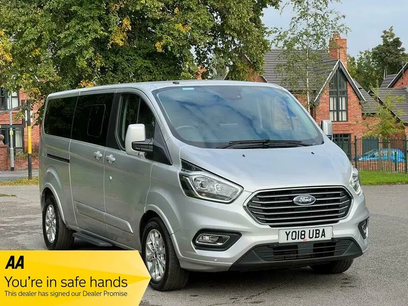 Ford Tourneo Custom Tourneo Custom 2.0 TDCI EcoBlue 310 L Titanium 4